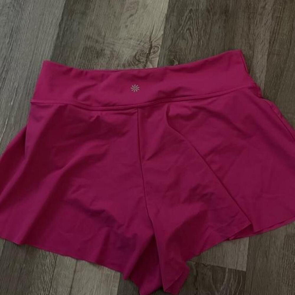 Athleta pink flowy shorts size